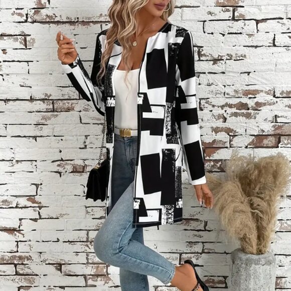 NWOT Elegant Black & White Mid-Length Jacket - Outerwear for Fall Size Large - Picture 1 of 4